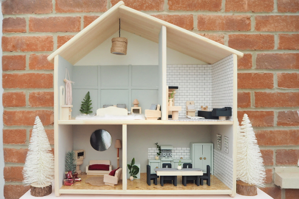 DIY Dollhouse Makeover: IKEA Flisat hack | Dove Cottage